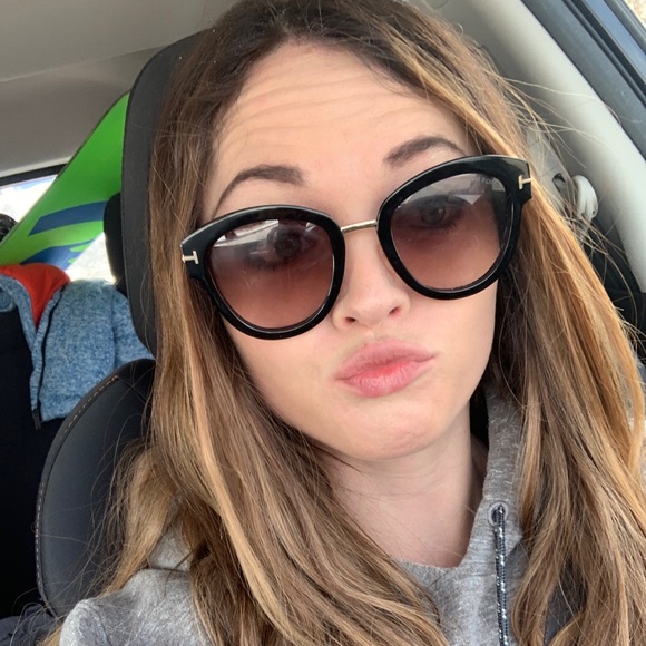 Meet your Posher, Kitlun - Picture 4 of 6